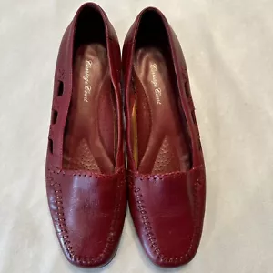 Vintage Carriage Court Red Flat Buckles 9M Career Shoes - Picture 1 of 9