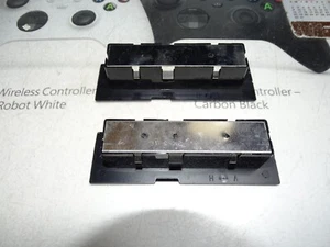 Sony PS2 Cualquier Modelo Phat (2)- Plástico/Metal SOLO Cubierta de Puerto de Expansión Trasera-LEER - Imagen 1 de 8