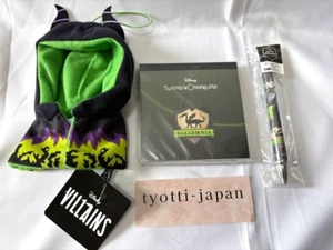 Disney Hooded Plush Cape / Twisted Wonderland Memo Pad & Ballpoint Pen Set of 3 - Picture 1 of 17