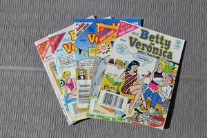 Betty and Veronica Digest Magazine - lot of 5 issues #'s 96, 100, 103, 105, 110 - Bild 1 von 4