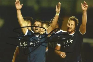 SOUTHEND: STEPHEN McLAUGHLIN SIGNED 6x4 ACTION PHOTO + COA - Bild 1 von 1