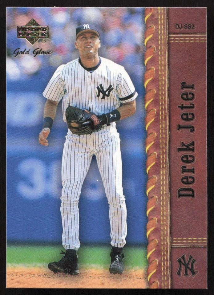 2001 Upper Deck Gold Glove #40 Derek Jeter New York Yankees HOF - Image 1 of 2