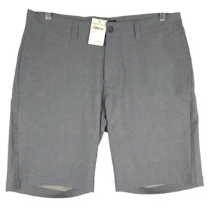 Travis Mathew Grommet Plaid Golf Shorts Hybrid Lightweight Gray Size 34 - Picture 1 of 7