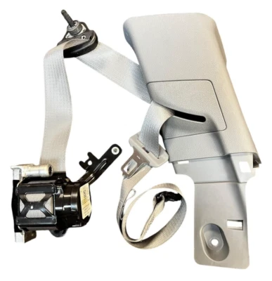 2019-23 LINCOLN NAUTILUS RETRATOR DE CINTO DE SEGURANÇA TRASEIRO DIREITO EXTERNO COM ACABAMENTO SUPERIOR PILAR - Imagem 1 de 4