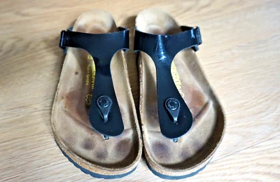 BIRKENSTOCK WOMEN THONG SLIPPERS SZ.39 - Image 1 of 4