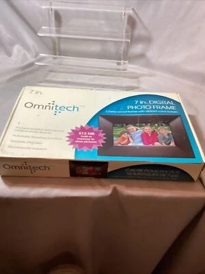 Omnitech 7 in digital photo frame 512MB built-in memory No Computer Required USB - Image 1 of 4