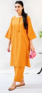 Pakistani Clothing - Picture 1 of 1