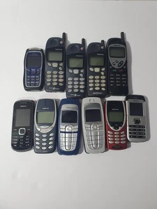 Konvolut 11 alte Nokia Handys 6010 5190 6030 3390b 5180 3220b RH-121 8260 - Bild 1 von 13