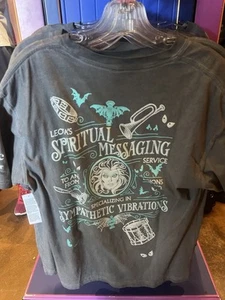 Disneyland Magic Key exklusives Haunted Mansion Madam Leota Shirt XL in der Hand neu mit Etikett - Bild 1 von 2