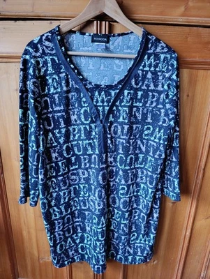 Shirt Tunikashirt Mia Moda Damen 44 46 Grün Schwarz Grau Gemustert Buchstaben - Bild 1 von 4