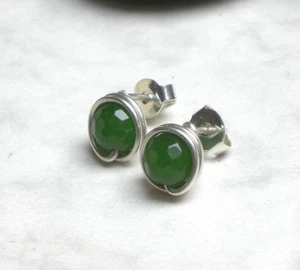 Grüne JADE Ohrstecker 925 Sterling Silber, Ohrringe facettiert, eingefasst t722 - Bild 1 von 4