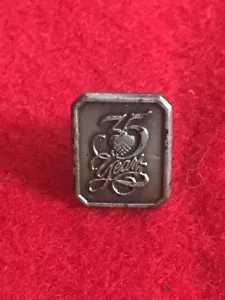 35 Year Pin Boeing Employees Community Fund Heart Hand Shake Pewter Pin - Picture 1 of 3