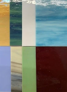 System 96 Deluxe COE 96 Mixed Fusible Glass Pack - 4 x 4 in (8 Sheets) - Picture 1 of 1