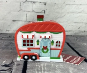 Cobblestone Corners Miniatures Collectibles Christmas RV Mobile Home (X11) - Foto 1 di 7