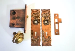 Antique RUSSELL AND IRWIN Copper Door Plates Mortice Lock Knob - Picture 1 of 7