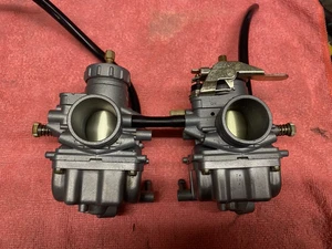 Yamaha RD 250 E/F Carbs complete in good condition. - Picture 1 of 6