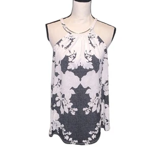 Blusa INC International Concepts Floral Sin Mangas Cuello Halter Gris y Blanco - Imagen 1 de 8