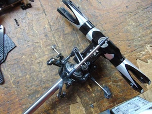 GAUI X7 FBL GRUPPO TESTA ROTORE PRINCIPALE C/W MISCELATORE SWASH, ALBERO E LAVAGGIO (A) - Foto 1 di 1