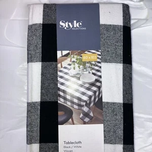 Style Selections 60 X 102 Tablecloth. Black/White Buffalo Check. Machine Wash. - Picture 1 of 5