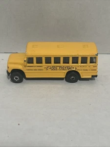 Vintage Matchbox Int'l LTD School Bus District 2 gelb #51 Diecast 1985 - Bild 1 von 4