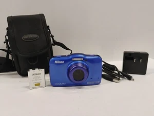 Nikon COOLPIX S32 13.2MP 3x Zoom Waterproof Shockproof Blue Digital Camera - Picture 1 of 19