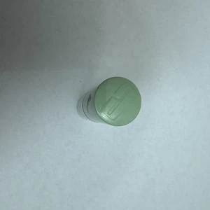 Clinique Different Lipstick Rouge Raspberry Glace - Picture 1 of 3