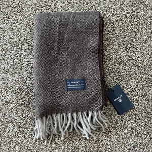 GANT Wool Herringbone Scarf Made in Italy Brown Fringe Winter 100% New - Picture 1 of 5