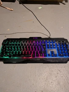 MSI K322 Gaming Keybord Wired RGB+ K322 KEYBOARD - Picture 1 of 9