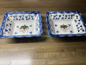 2 Vintage Chinoiserie Blue & White Porcelain Bowls Floral pattern 7x6 - Picture 1 of 5