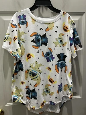 ¡Nuevo! Camisa Disney’s Damas Stitch Halloween Manga Corta.Talla XL (15-17). Tan lindo! Foto 1 de 3