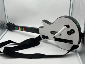 Hyperkin Hyper Strummer Wii Guitar Controller Wireless Game Guitar - Picture 1 of 5