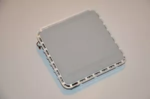 APPLE Mac mini (A1103) ++ Gehäuseunterteil ++ Bottom Case ++ 805-6060-A ++ - Bild 1 von 2