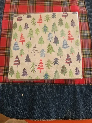 Pop Trees 40 3 Ply Beverage Napkins 10x10 In - Image 1 of 2