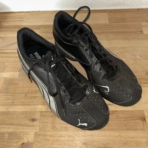 Puma Tazon 5 Uomo Taglia 10 US Scarpe da Corsa Atletica Sneakers Nero Argento - Foto 1 di 8
