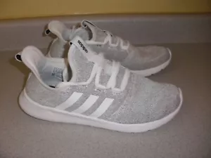 NWOB women's adidas cloudfoam H04756 Size 9 - Picture 1 of 5