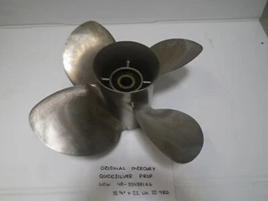 NUEVO DE LOTE ANTIGUO FABRICANTE DE EQUIPOS ORIGINALES MERCURY BRAVO 2 HÉLICES 48-834881A6 LH. ACERO INOXIDABLE 4BBL - Imagen 1 de 4