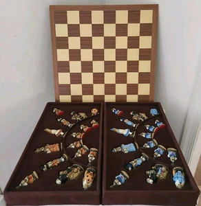SAC Studio Anne Carlton Alice in Wonderland Hand Made Painted Chess Set + Board - Picture 1 of 24
