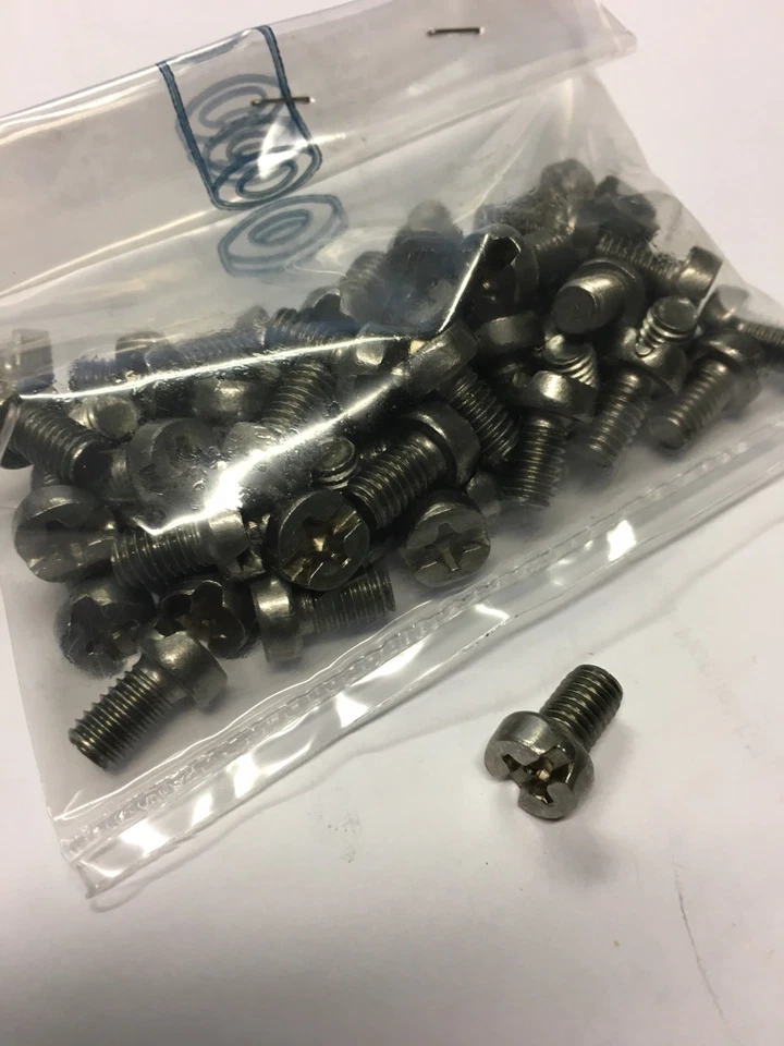 VITE INOX M6x10 TC CON DOPPIA IMPRONTA  CACCIAVITE CROCE PH3 TAGLIO FD8 20PZ. - Immagine 1 di 1