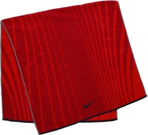 Nike Toalla Jacquard Grande a Rayas Deportes Gimnasio Yoga Golf 47"x20" Rojo NUEVO - Imagen 1 de 1