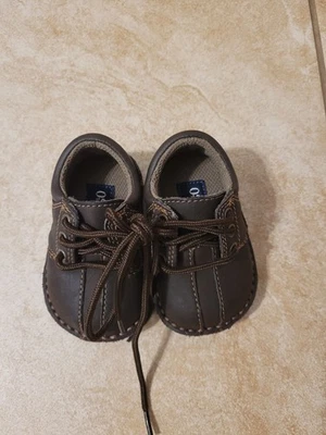 Talla 2M Osh Kosh Lil Hayden Zapatos Infantiles Marrón Vestido Oxford Foto 1 de 3