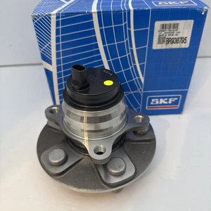 Conjunto de buje de cojinete de rueda SKF BR930795 cojinete de buje delantero - Imagen 1 de 5