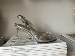 Vintage 80s Shoes Lucite Wedge 4.5 Stuart Weitzman Russell & Bromley Metallic - Picture 1 of 9