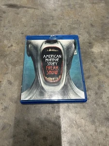 American Horror Story: Freak Show [3 Discs] [Blu-ray]: Used - Afbeelding 1 van 4