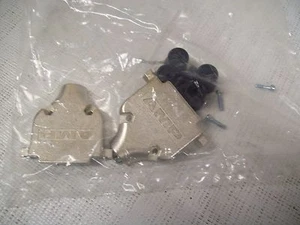 Tyco Electronics D-Subminiatur Backshells KIT 5748676-3 x 2 - Bild 1 von 1