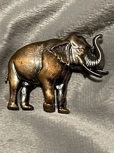 Vintage Elephant Pin Brooch Copper Tone 2in. X 1.5in. Realistic With Tusks - Picture 1 of 2