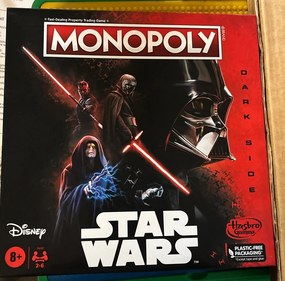 Hasbro Gaming Monopoly: Disney Star Wars Dark Side Edition Juego de Mesa para Familia Foto 1 de 1