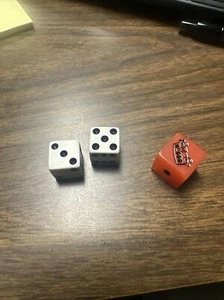 Monopoly Speed Die - rot und weiß - Spiel Ersatzteil Würfel Set - Bild 1 von 4