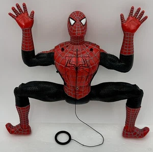 Figura de acción de escalada de pared de la película Marvel Spiderman CPII 2003 probada y funcionando - Imagen 1 de 10