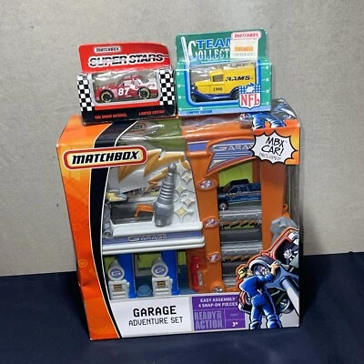 LOT OF 3 Matchbox Garage Adventure Set 1993 Grand National & NFL 1990 RAMS NEW - Image 1 of 4