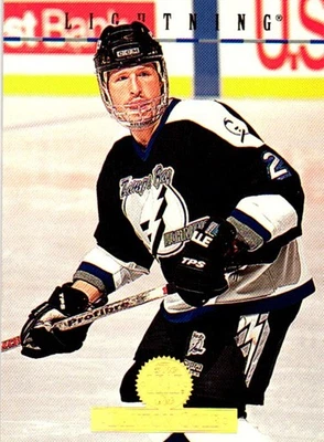 1994-95 Leaf #259 Danton Cole - Image 1 of 2